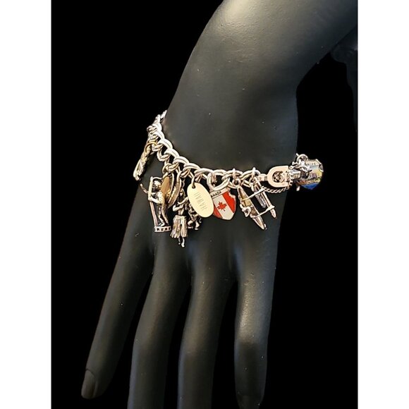 Vintage MONET 7" Sterling Silver 925 Charm Bracelet With 13 Charms Travel THEMED - Picture 2 of 16